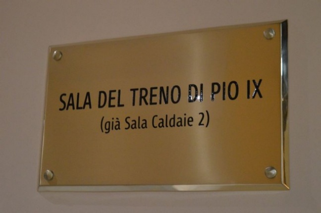 " Sala del treno di Papa pio IX "