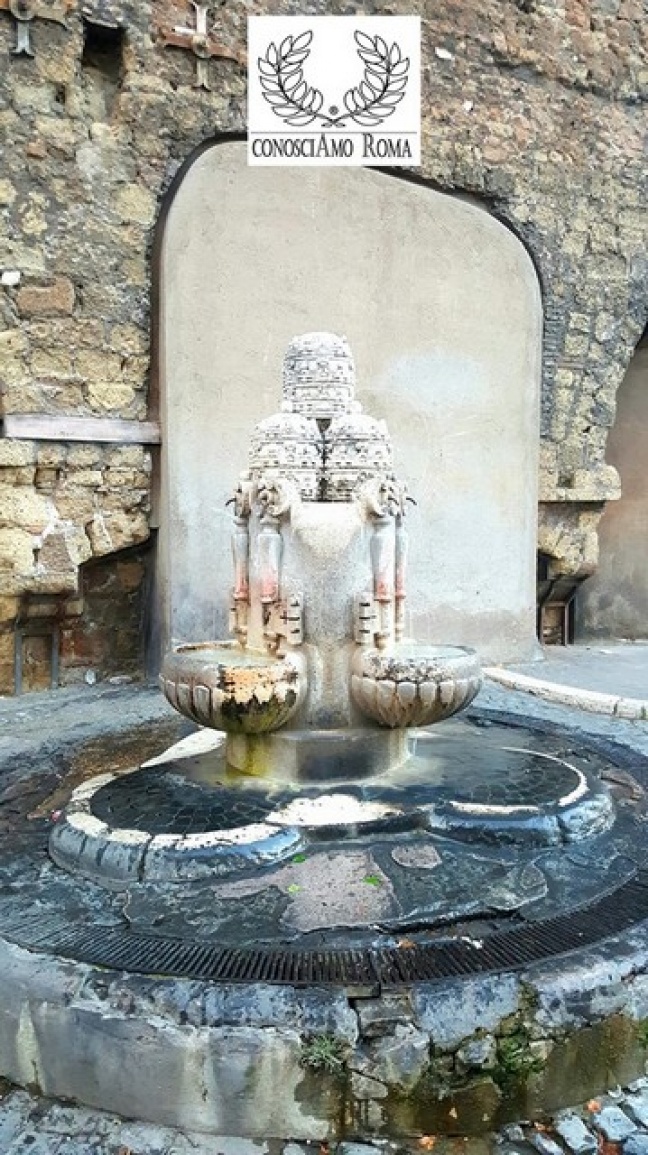 La fontana delle tiare a Borgo Pio