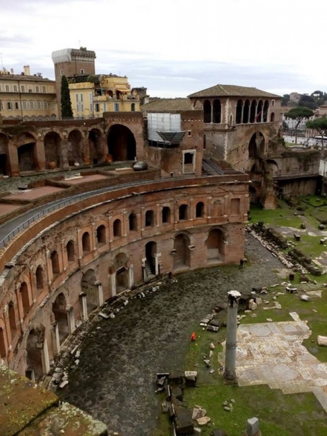 &quot; Gli emicicli dei Mercati Traianei &quot;