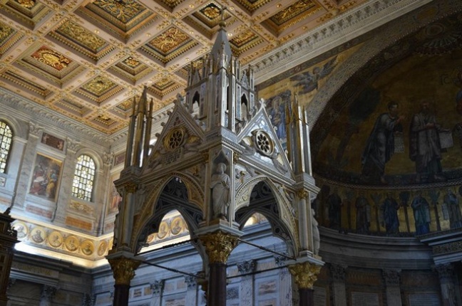 &quot; Il Ciborio della Basilica di S. Paolo &quot;